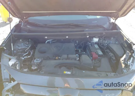 2023 Toyota Rav4 Xle z USA, uszkodzony, nr VIN 2T3W1RFV5PW252296